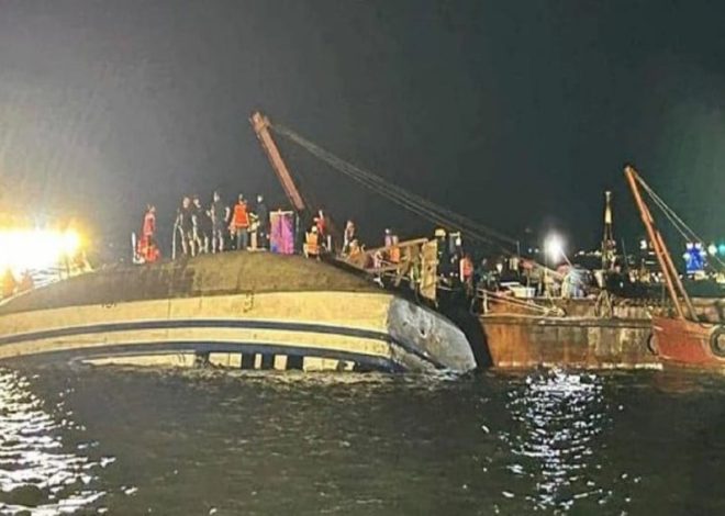 Kengerian! 37 orang terbunuh ketika pelayaran terbalik terkena badai di Vietnam