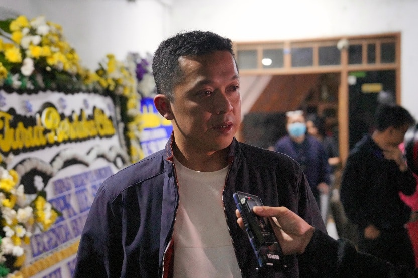 Wakil Menteri Ubi Disportir: Kehilangan Legenda Bulu Tangkul Iie Sumirat